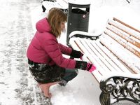 Feet - Ira E - 2013-11-11 Barefoot and happy