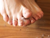 Feet - Iren - 2007-05-26 A Busy barefoot day