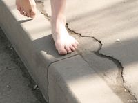 Feet - Iren - 2007-05-26 A Busy barefoot day