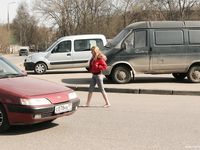 Feet - Iren - 2007-05-26 A Busy barefoot day