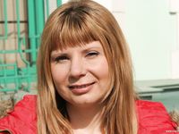 Feet - Iren - 2007-05-26 A Busy barefoot day