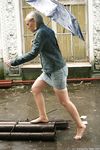 Feet - Irina - 2005-08-23 Barefoot walk under the rain