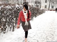 Feet - Irina A - 2015-08-27 Barefoot in the winter city