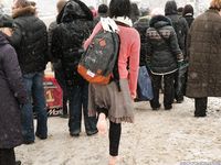 Feet - Irina A - 2015-08-27 Barefoot in the winter city