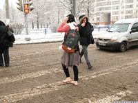 Feet - Irina A - 2015-08-27 Barefoot in the winter city