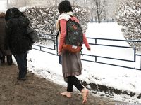 Feet - Irina A - 2015-08-27 Barefoot in the winter city