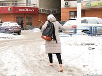 Feet - Irina A - 2015-08-27 Barefoot in the winter city