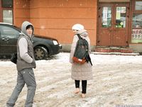 Feet - Irina A - 2015-08-27 Barefoot in the winter city