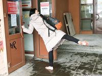 Feet - Irina A - 2015-08-27 Barefoot in the winter city