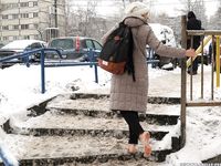 Feet - Irina A - 2015-08-27 Barefoot in the winter city