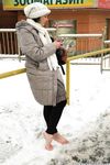 Feet - Irina A - 2015-08-27 Barefoot in the winter city