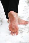 Feet - Irina A - 2015-08-27 Barefoot in the winter city