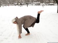 Feet - Irina A - 2015-08-27 Barefoot in the winter city