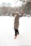 Feet - Irina A - 2015-08-27 Barefoot in the winter city
