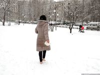 Feet - Irina A - 2015-08-27 Barefoot in the winter city