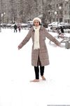 Feet - Irina A - 2015-08-27 Barefoot in the winter city