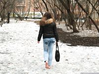 Feet - Irina B - 2016-05-04 From home without shoes