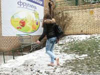 Feet - Irina B - 2016-05-04 From home without shoes