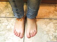 Feet - Irina B - 2016-05-04 From home without shoes