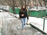 Feet - Irina B - 2016-05-04 From home without shoes