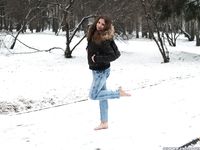 Feet - Irina B - 2016-05-04 From home without shoes