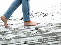 Feet - Irina B - 2016-05-04 From home without shoes