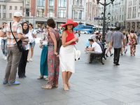 Feet - Irina C -2017-03-11 A coquettish barefoot beauty