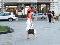 Feet - Irina C -2017-03-11 A coquettish barefoot beauty