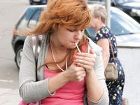 Feet - Irinka - 2009-10-07 Red-head barefoot beauty