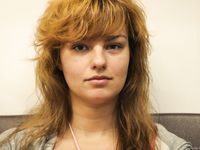 Feet - Irinka - 2009-10-07 Red-head barefoot beauty