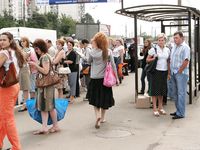 Feet - Irinka - 2009-10-07 Red-head barefoot beauty