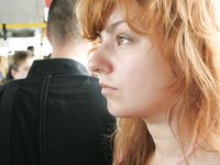 Feet - Irinka - 2009-10-07 Red-head barefoot beauty