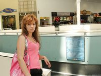 Feet - Irinka - 2009-10-07 Red-head barefoot beauty