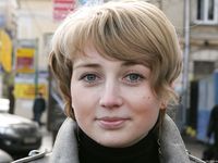 Feet - Janna - 2010-11-13 Autumn barefoot stroll