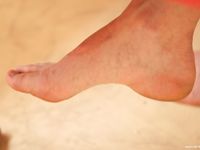 Feet - Jenya + Galya - 2007-05-06 Two barefoot beauties