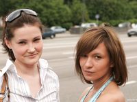 Feet - Jenya + Galya - 2007-05-06 Two barefoot beauties