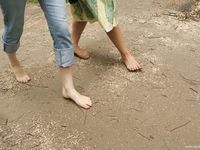 Feet - Jenya + Galya - 2007-05-06 Two barefoot beauties