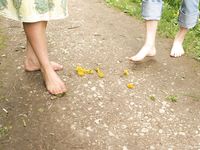 Feet - Jenya + Galya - 2007-05-06 Two barefoot beauties