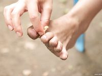 Feet - Jenya + Galya - 2007-05-06 Two barefoot beauties