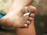 Feet - Jenya + Galya - 2007-05-06 Two barefoot beauties