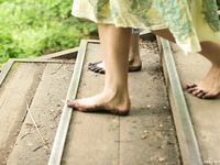 Feet - Jenya + Galya - 2007-05-06 Two barefoot beauties