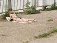 Feet - Jenya + Galya - 2007-05-06 Two barefoot beauties