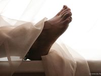 Feet - Jenya + Lena D- 2008-10-05 Barefoot trips to Russian towns. Tula