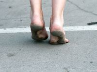 Feet - Jenya + Lena D- 2008-10-05 Barefoot trips to Russian towns. Tula