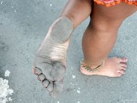 Feet - Jenya + Lena D- 2008-10-05 Barefoot trips to Russian towns. Tula