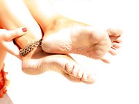 Feet - Jenya + Lena D- 2008-10-05 Barefoot trips to Russian towns. Tula