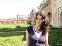 Feet - Jenya + Lena D- 2008-10-05 Barefoot trips to Russian towns. Tula