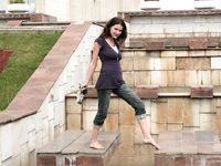 Feet - Jenya + Lena D- 2008-10-05 Barefoot trips to Russian towns. Tula