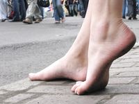 Feet - Jenya + Marina - 2006-06-29 Barefoot trips to Russian towns. Vladimir