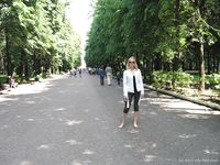 Feet - Jenya + Marina - 2006-06-29 Barefoot trips to Russian towns. Vladimir